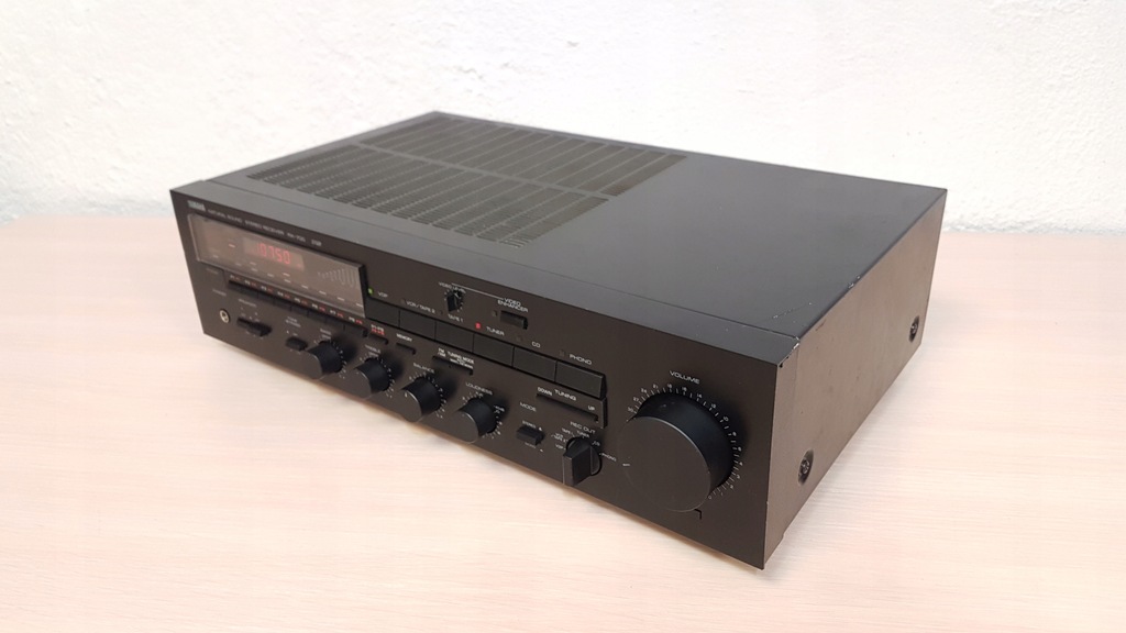 Amplituner Yamaha RX 700 1987r Natural Sound Japan 7904387690