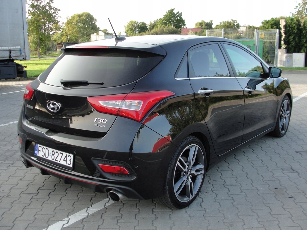 Купить HYUNDAI I30 TURBO 2016 NAVI CAMERA ALU 18' 51 т.км: отзывы, фото, характеристики в интерне-магазине Aredi.ru