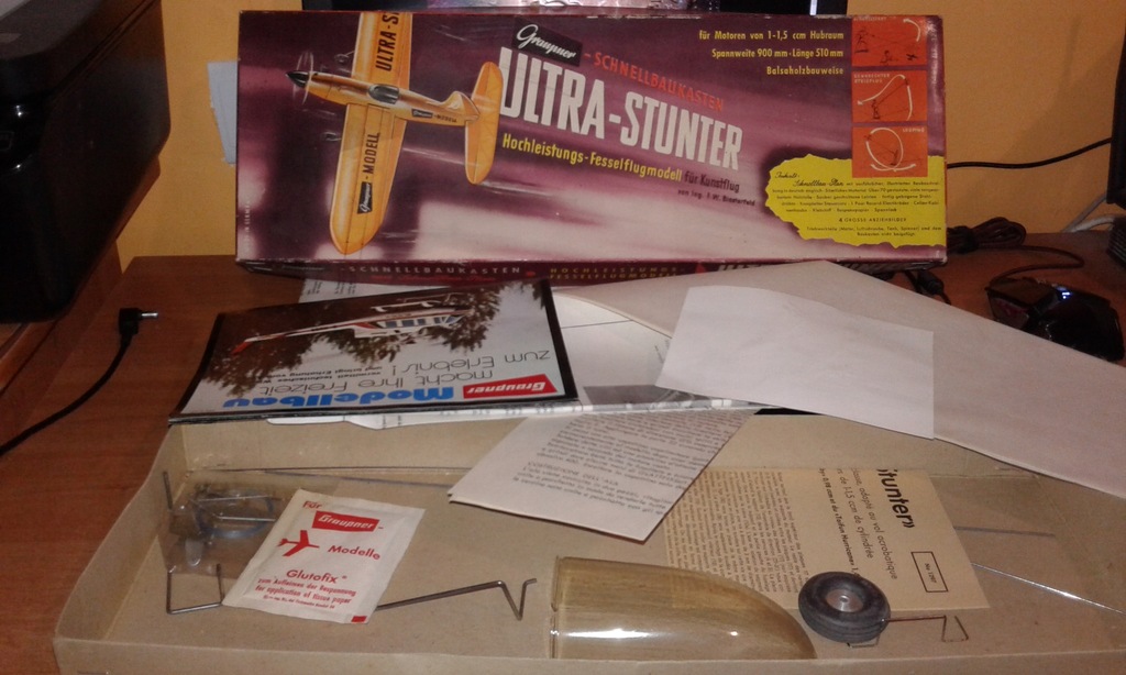 Fesselflugmodell " Ultra - Stunter modele