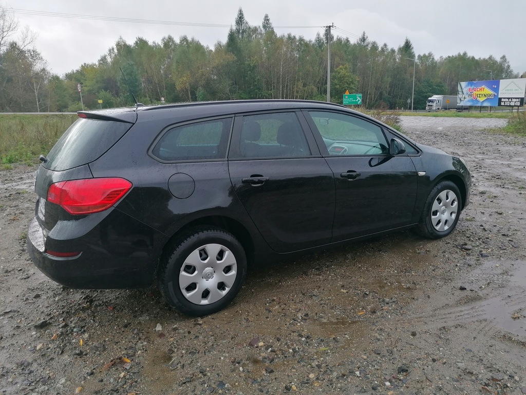 Купить OPEL ASTRA J 2011 г. 1.6 БЕНЗИН 116 л.с. в хорошем состоянии!!!: отзывы, фото, характеристики в интерне-магазине Aredi.ru