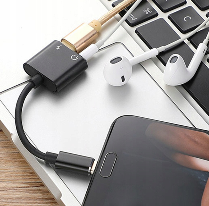 Купить АДАПТЕР USB TYPE-C ЗАРЯДНЫЙ КАБЕЛЬ + РАЗЪЕМ ДЛЯ НАУШНИКОВ: отзывы, фото, характеристики в интерне-магазине Aredi.ru