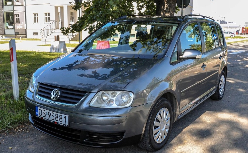 Volkswagen Touran 1,6 7-osobowy