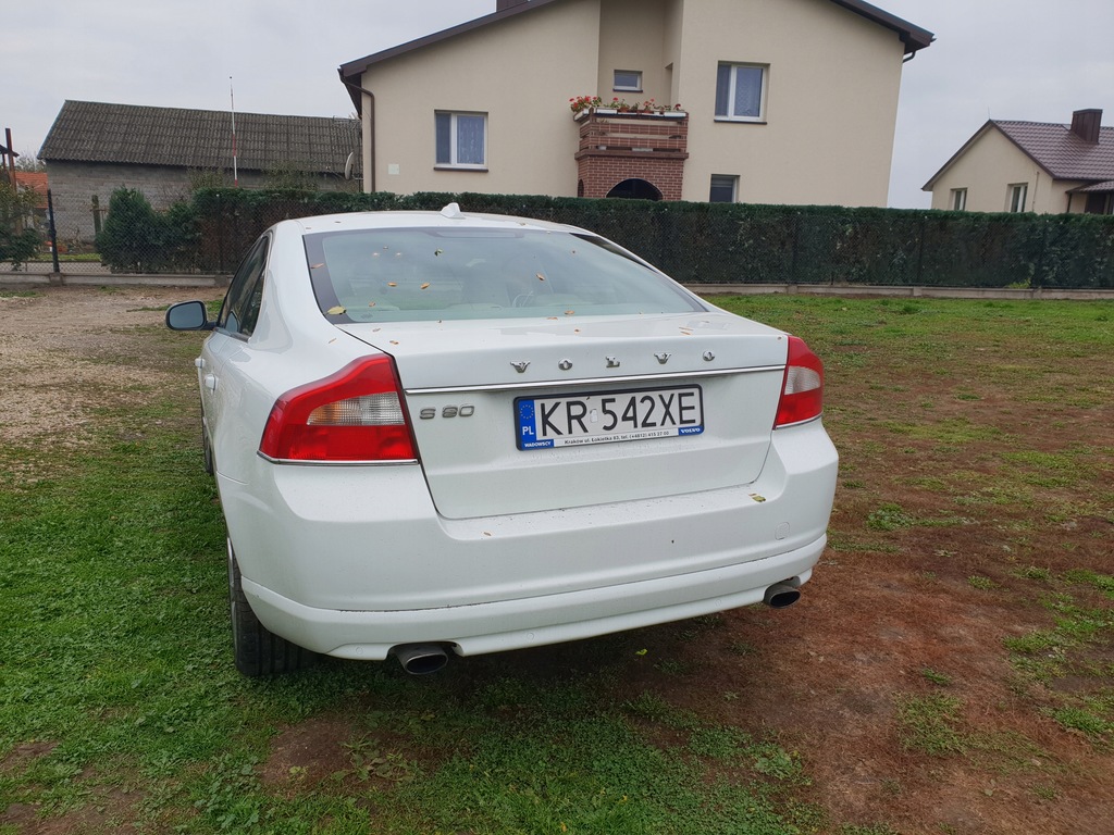 VOLVO S80 II 2013 3.0L 304KM białe +LPG 7760540823