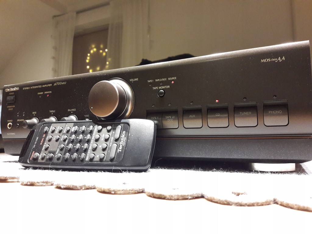 Technics wzmacniacz SU-A700MK3 z pilotem, karton