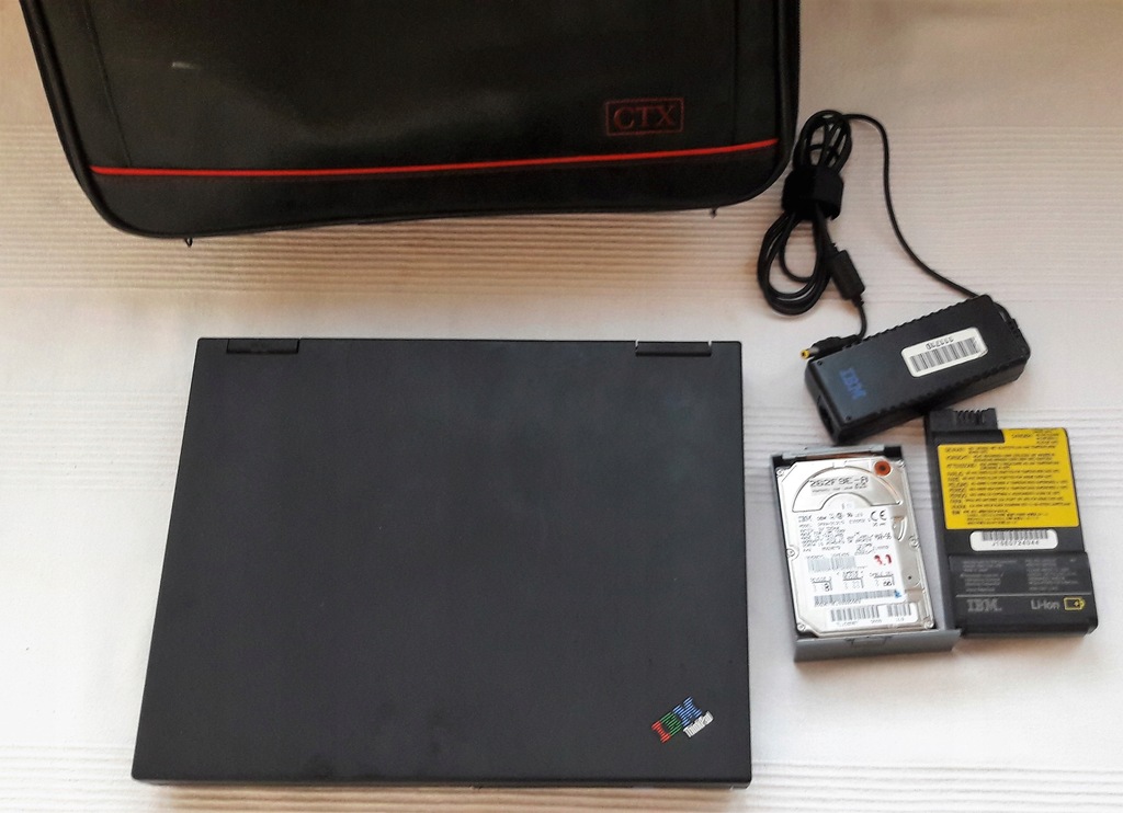 Stary LAPTOP IBM ThinkPad 600 Type 2645