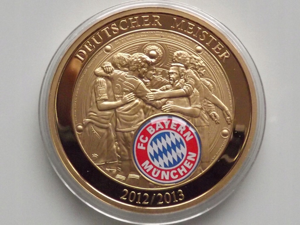 FC BAYERN MONACHIUM - Mistrz Niemiec 2012/2013 , lustrzanka 40 mm
