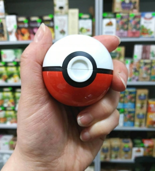 Młynek grinder Pokeball + 2 x susz CBD :) pokemon