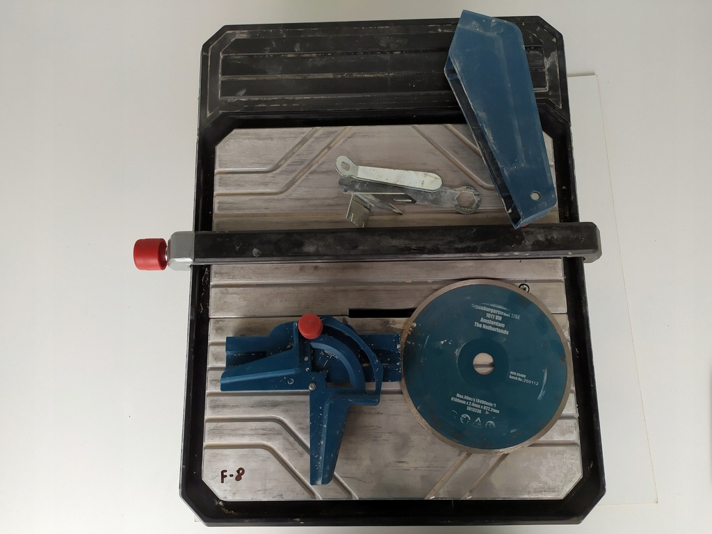 Erbauer 750W ERB337TCB