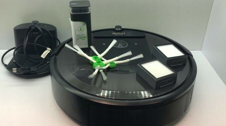 IROBOT ROOMBA I7 WIRTUALNA SCIANA AKCESORIA