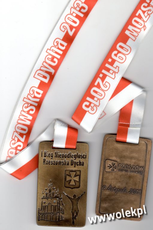 medal z  I BIEGU NIEPODLEGŁOŚCI - RZESZOWSKA DYCHA