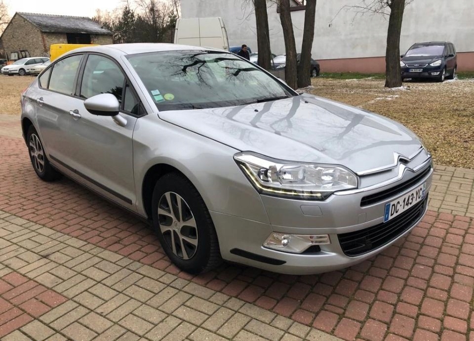 Купить Citroen C5 1.6 HDi 2014. Государственный автопарк LIFT: отзывы, фото, характеристики в интерне-магазине Aredi.ru