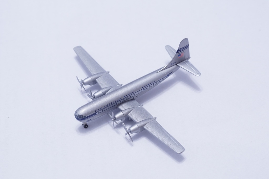 HERPA Boeing 377 Stratocruiser Pan Am skala 1:500