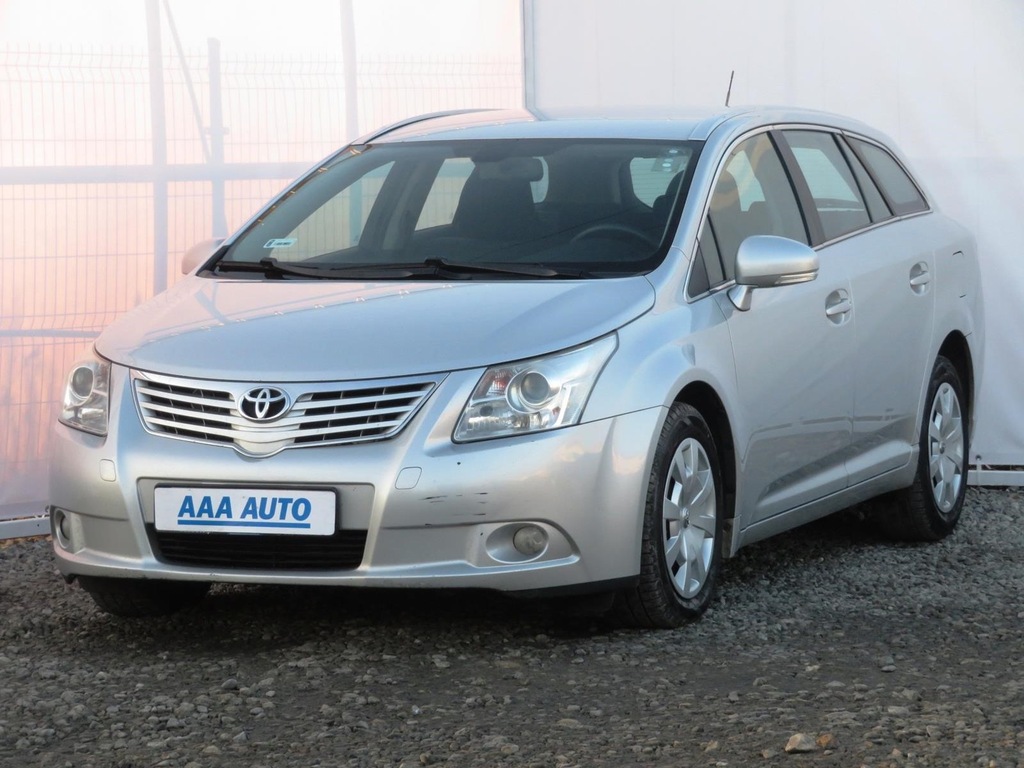 Купить Toyota Avensis 2.0 D-4D, Климат-контроль, Круиз-контроль: отзывы, фото, характеристики в интерне-магазине Aredi.ru