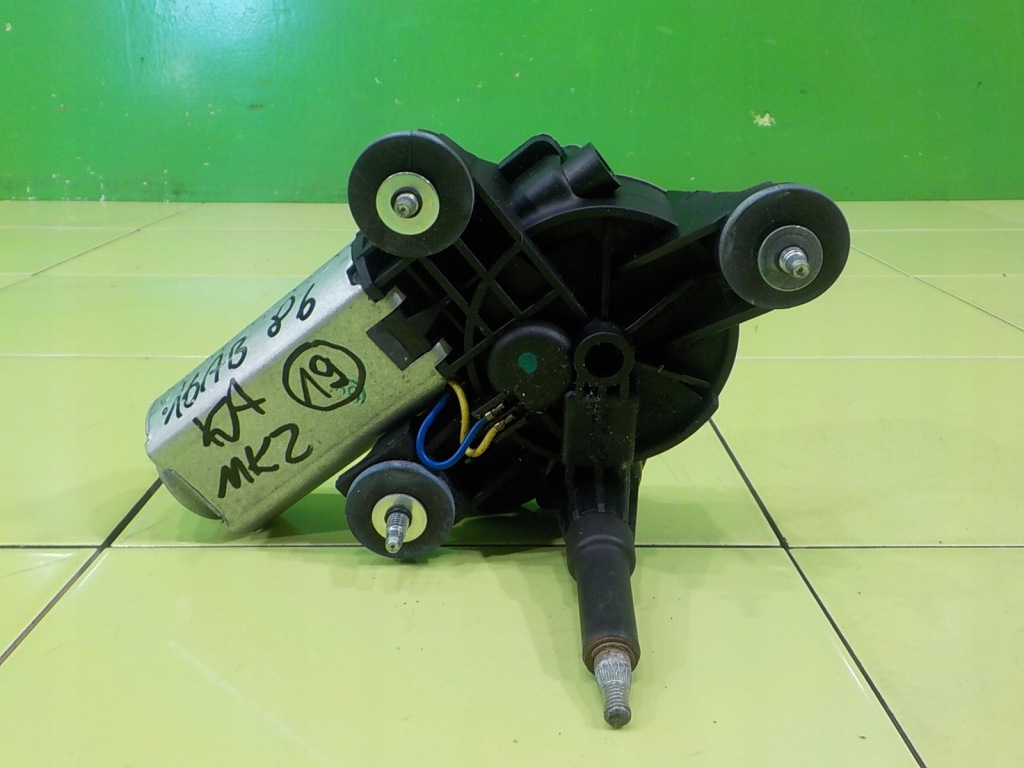 FORD KA MK2 II 1.2 B 09r 3D silniczek wycieraczki tyl MS259600-1371