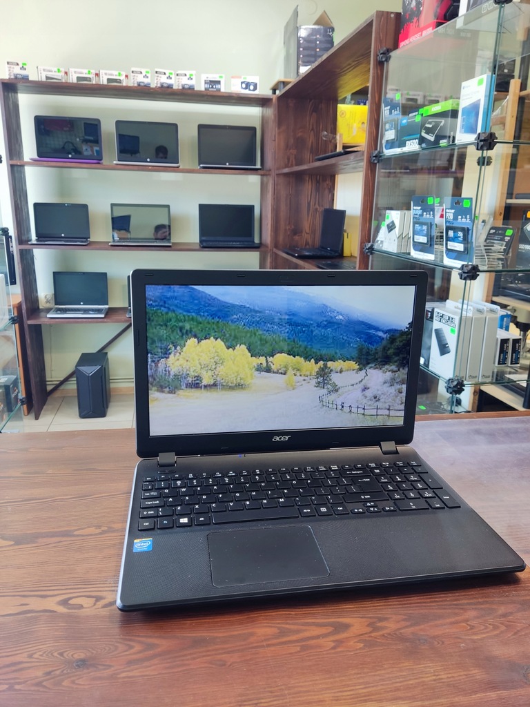 Acer Aspire ES1