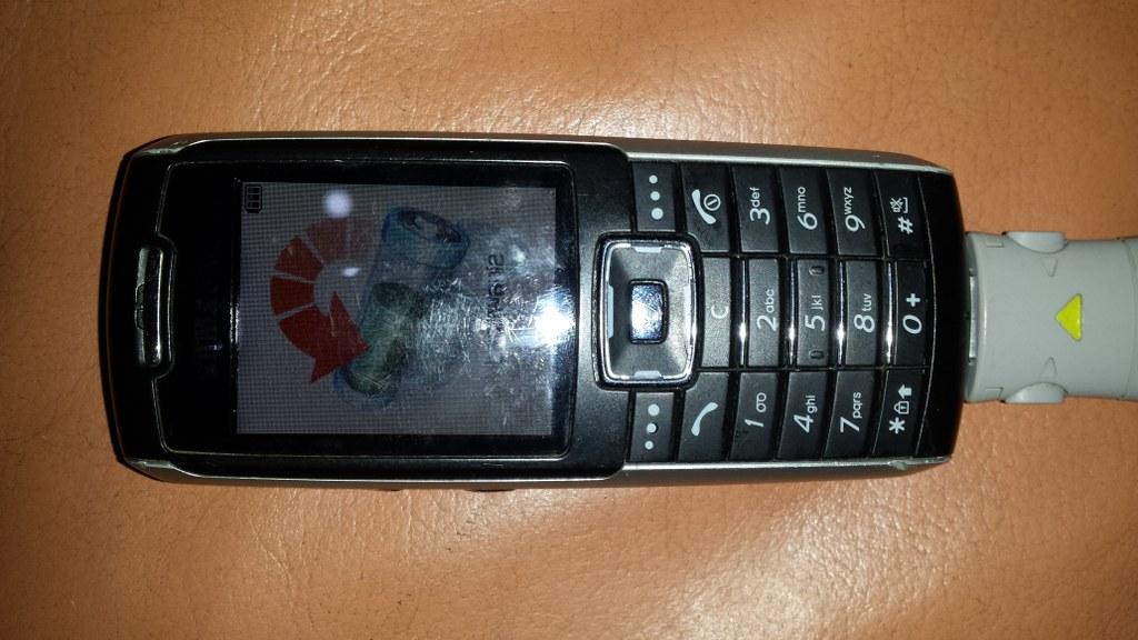 Telefon Samsung SGX-X700 - sprawny !!! HIT !!!