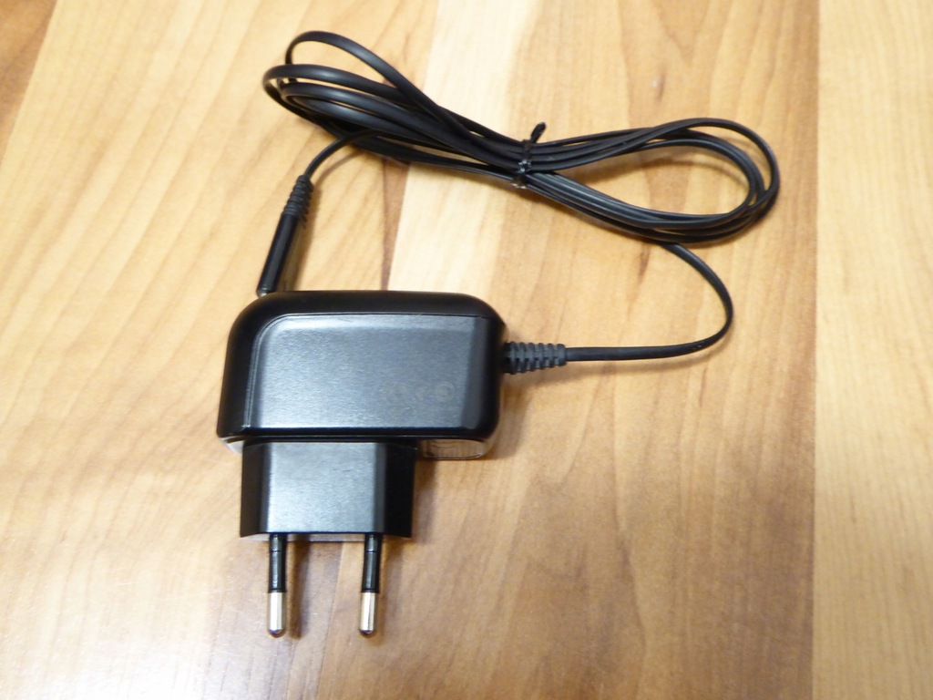 ORYGINALNA ŁADOWARKA SAMSUNG ETA3U30EBE MICRO USB