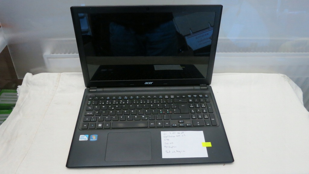 Acer Aspire V5-531 Pentium 967/ 6GB 500GB W7 BatX
