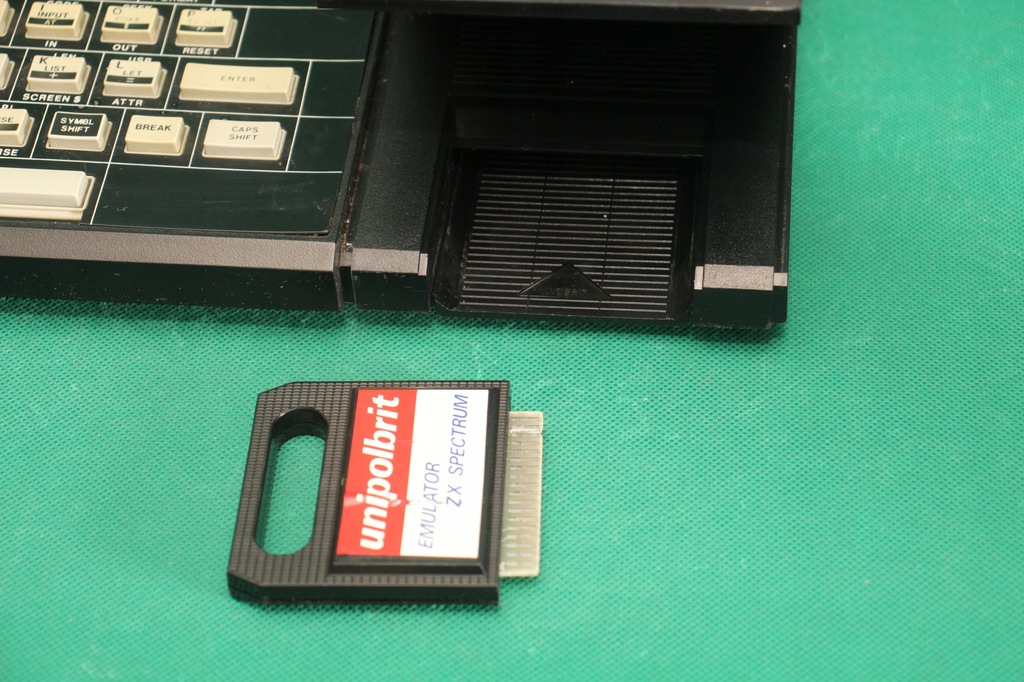 ZX Spectrum komputer UNIPOLBRIT 2086 - 13425121442