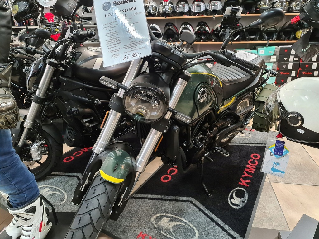 Benelli Leoncino 500 Trial torba gratis