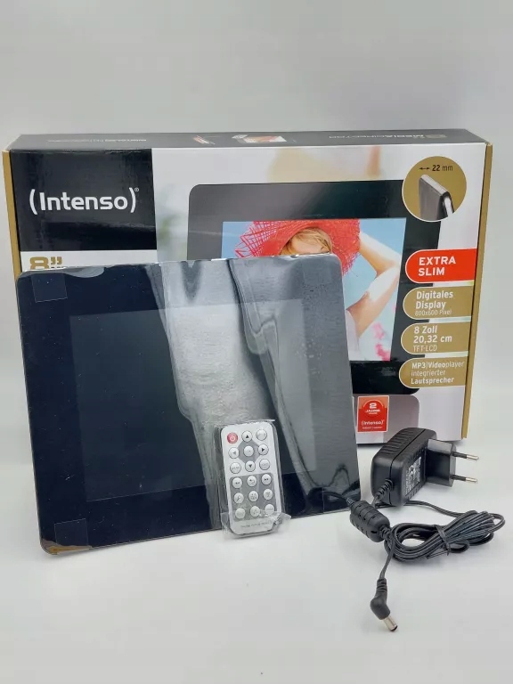 CYFROWA RAMKA INTENSO MEDIADIRECTOR 8"