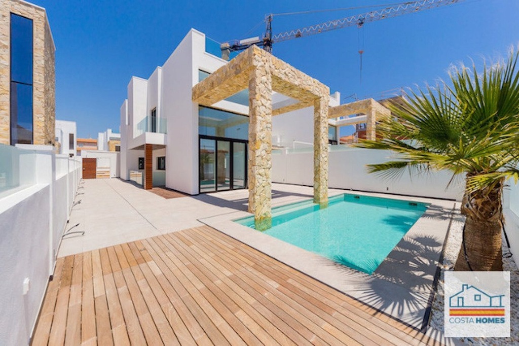 Dom, Alicante, 200 m²