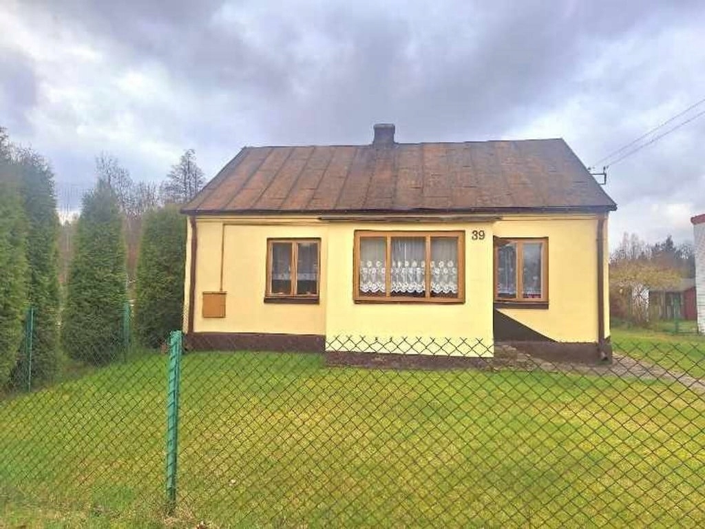 Dom, Górny Młyn, Końskie (gm.), 80 m²