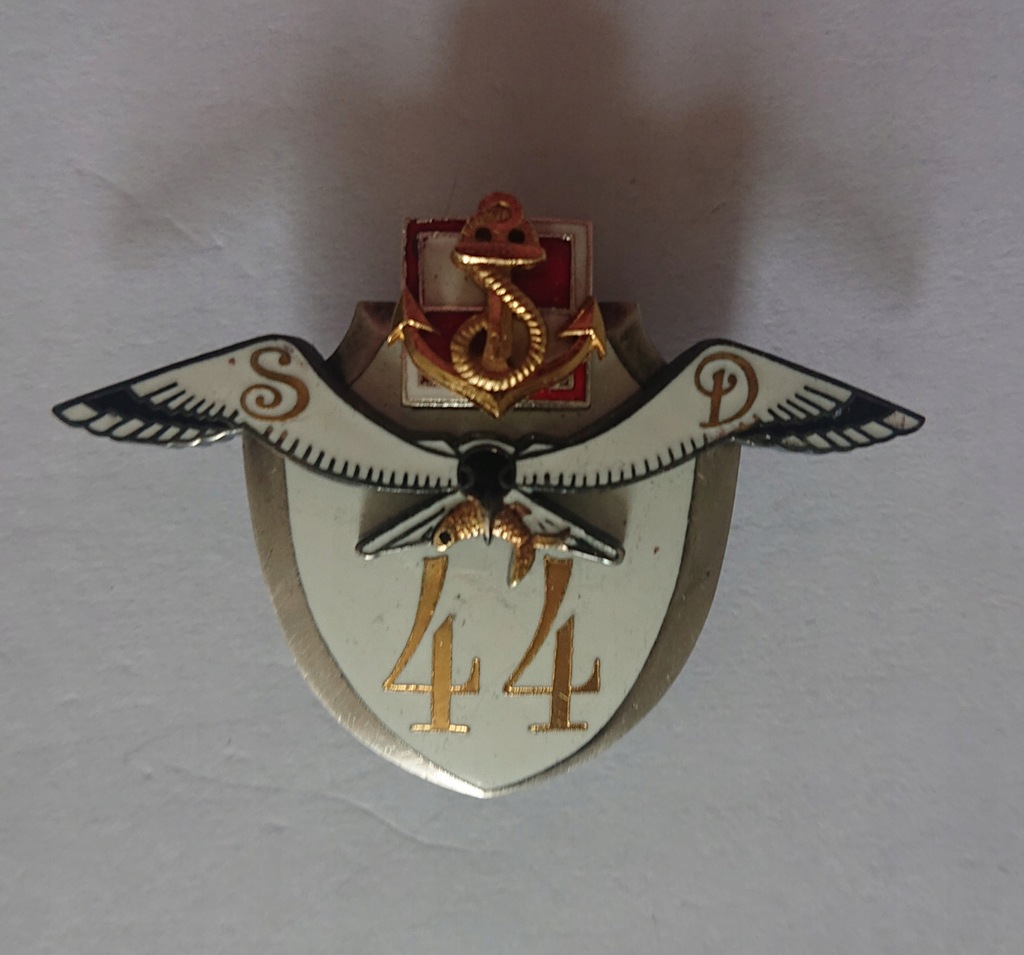 Odznaka 44 Baza Lotnicza Mar Woj - biała