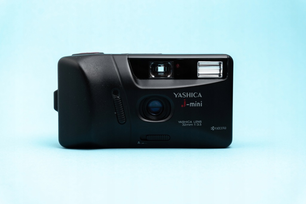 Yashica J-mini 32mm f3.5 Kyocera