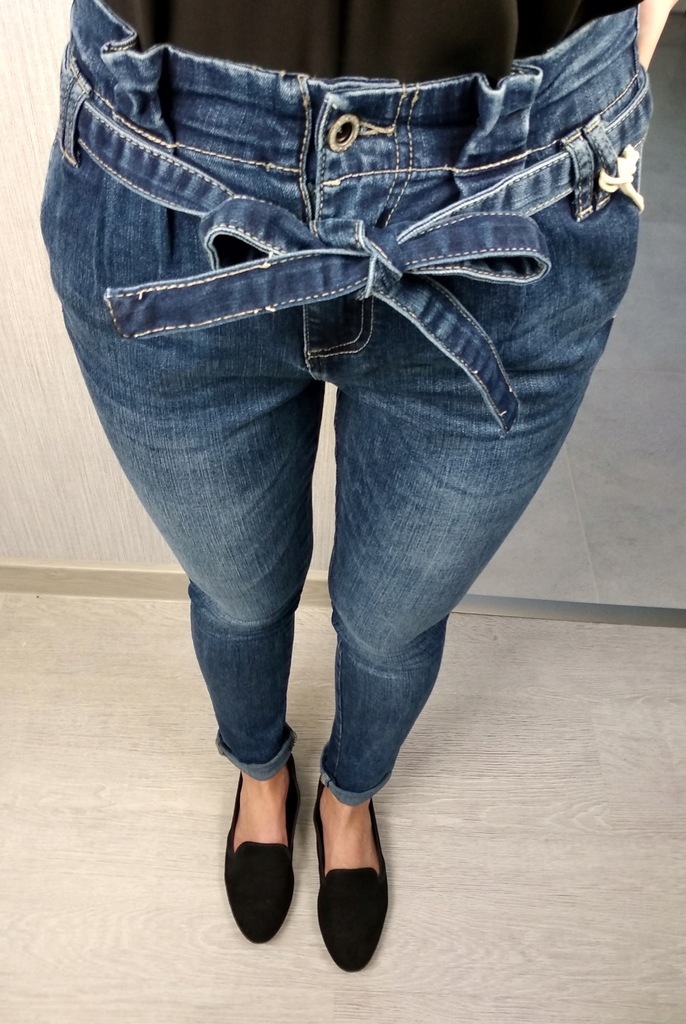 Spodnie jeansy dopasowane wiązane w pasie S - 7499243493 - oficjalne  archiwum Allegro