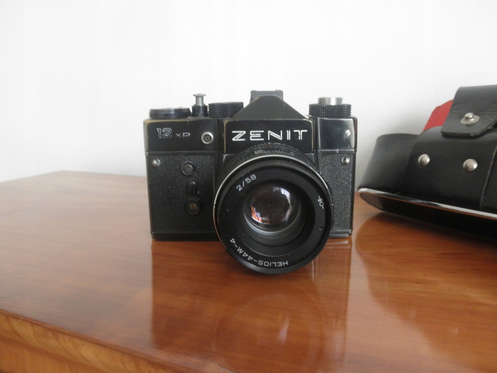 Zenit 12XP +Futeral+Helios 44M 4/58