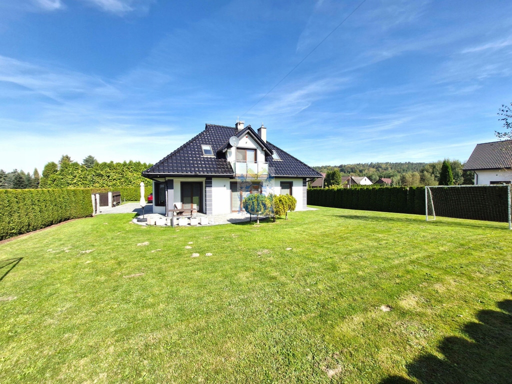 Dom, Wola Radziszowska, 140 m²