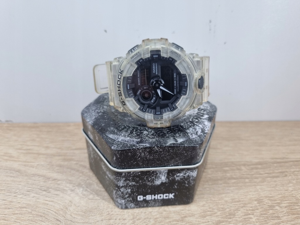 Zegarek Casio G-Shock GA-700SKE-7AER !!!OKAZJA!!!