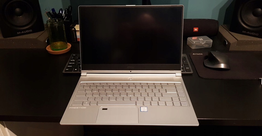 Laptop MSI PS42