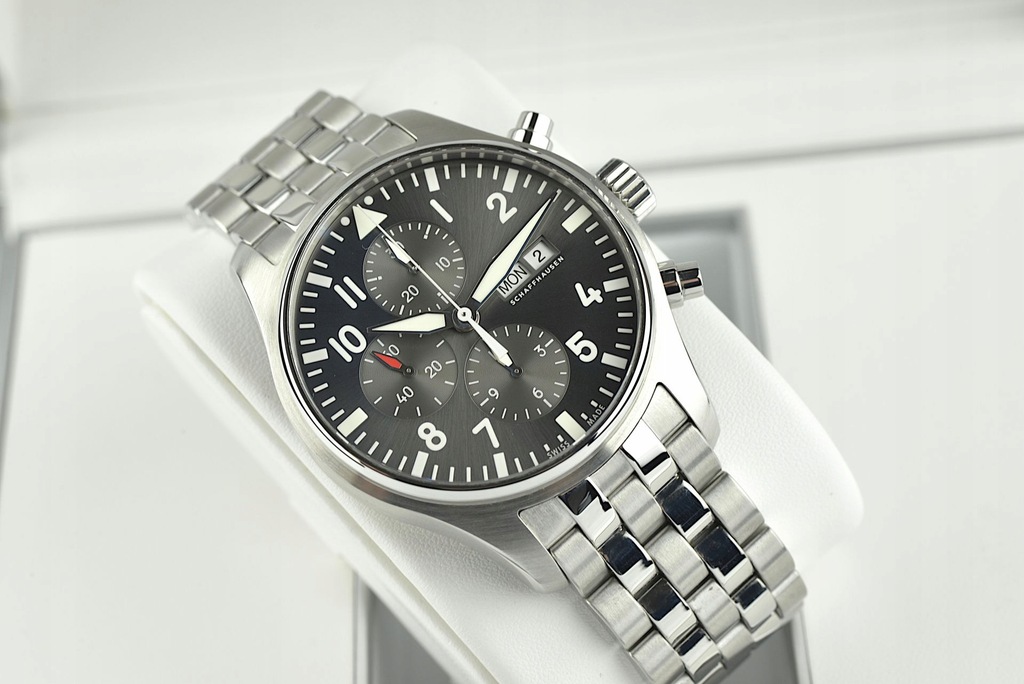 IWC Spitfire Chronograph, size 43 mm, IW377719