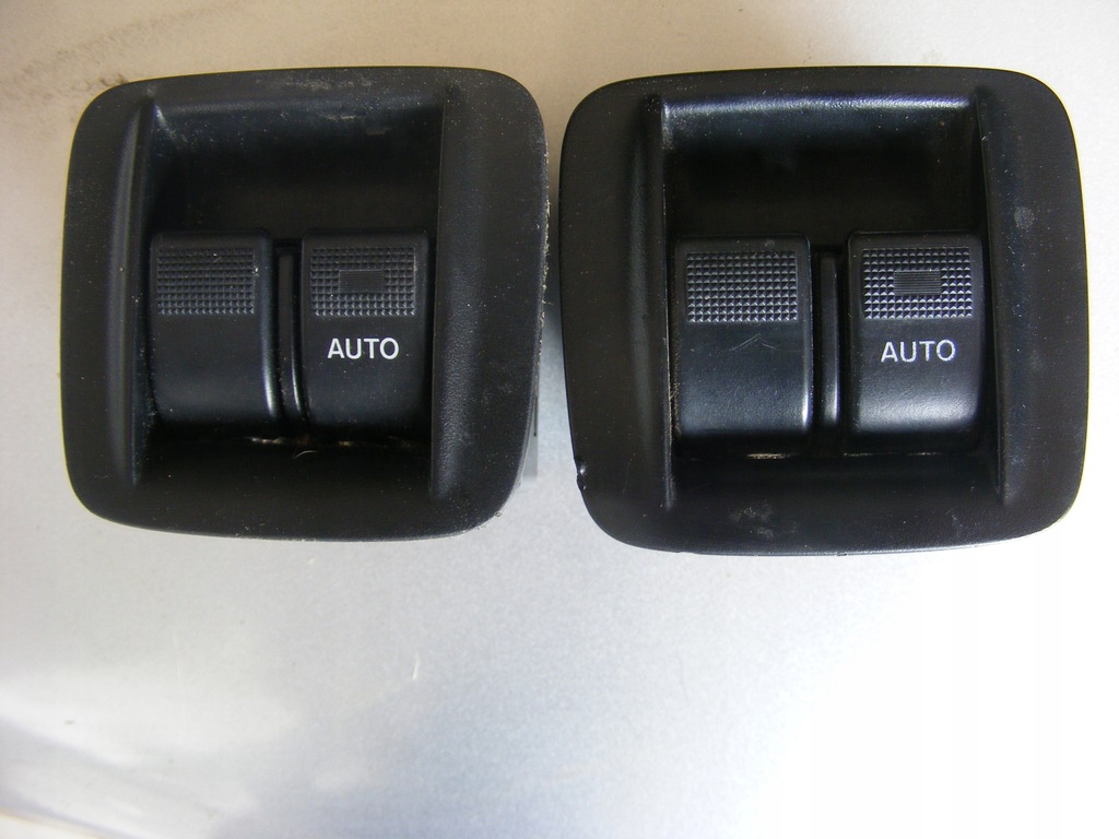 MAZDA MX5 NB PRZEŁĄCZNIK SZYB 01-05R