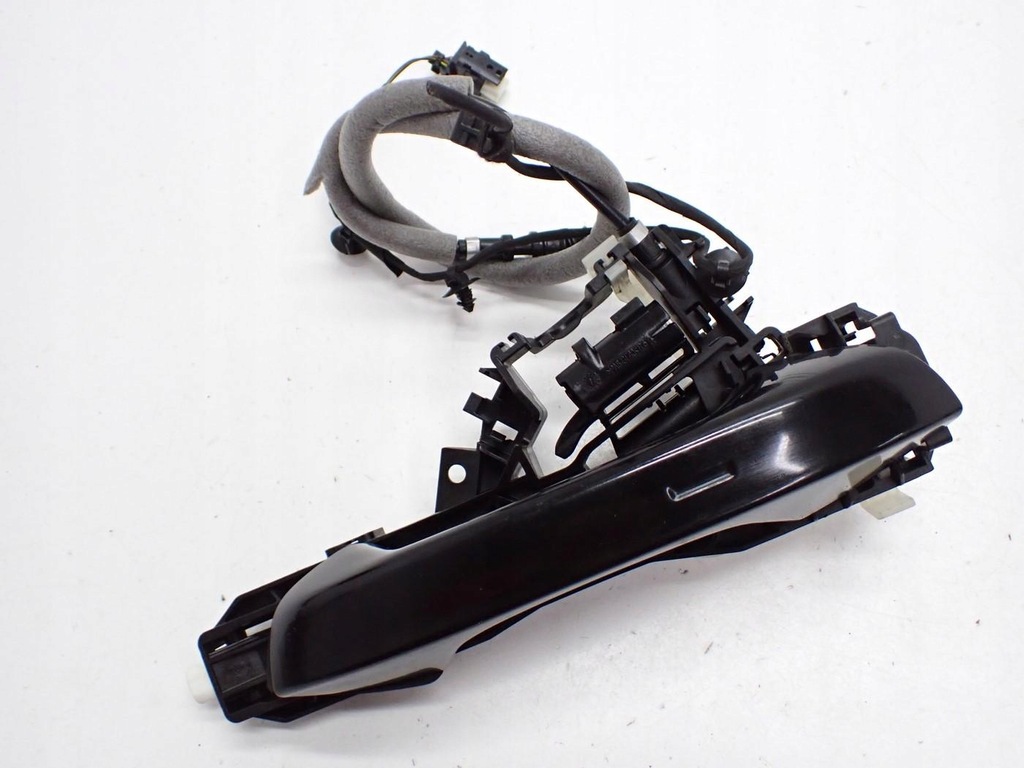 KLAMKA ZEWNĘTRZNA PRAWY PRZÓD EUROPA 5FA837206 CUPRA LEON IV KL 5F 23R