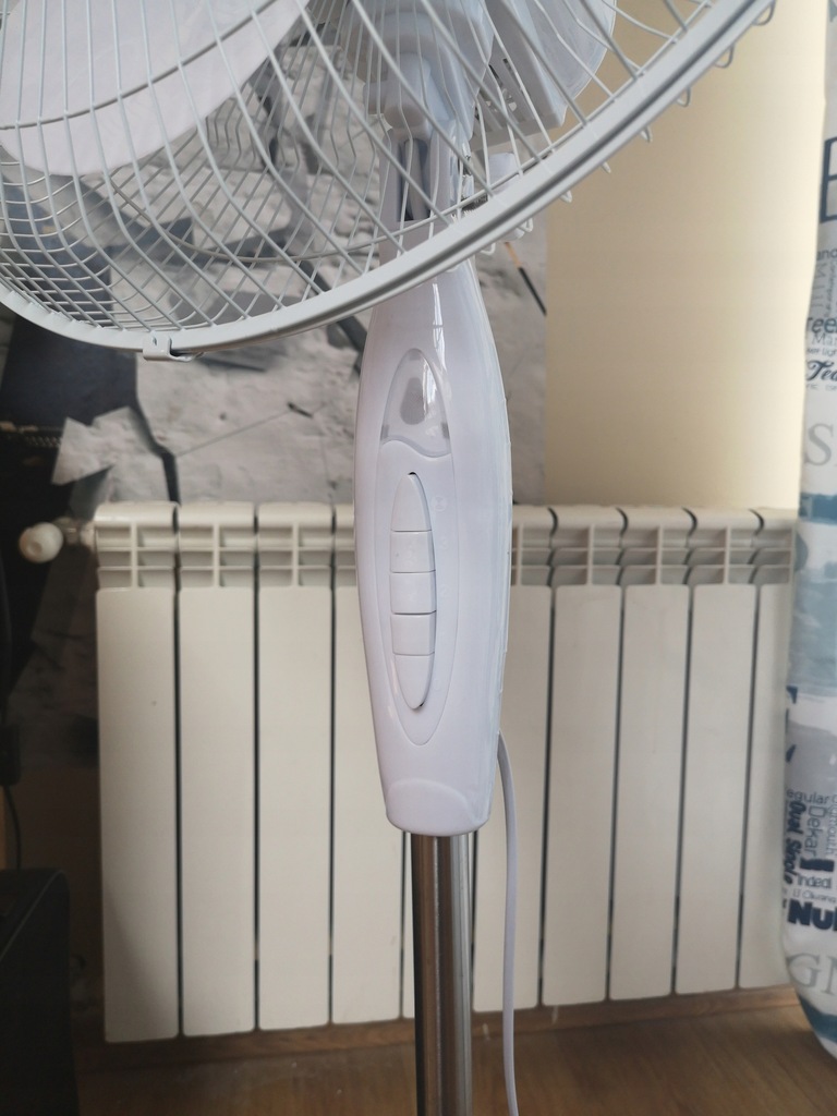 Купить KINGHOFF Напольный вентилятор, напольный вентилятор: отзывы, фото, характеристики в интерне-магазине Aredi.ru