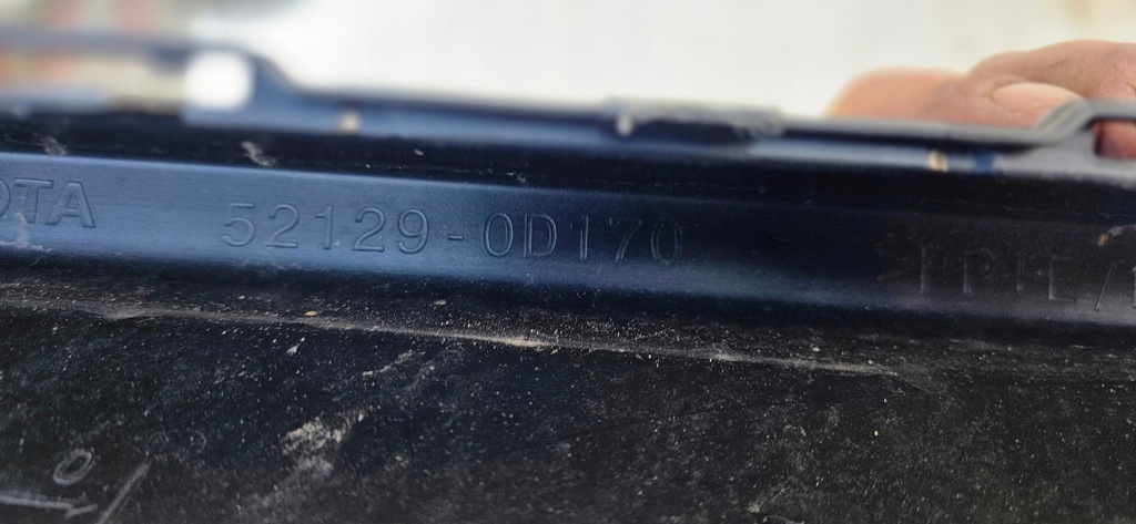 DÓŁ ZDERZAKA SPOILER TOYOTA YARIS CROSS 20- PRZÓD PRZEDNI