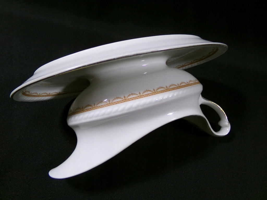 PIĘKNA SOSJERKA PORCELANOWA-FREIBERGER-ART DECO
