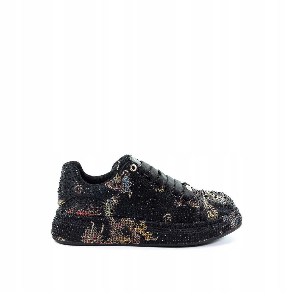Damskie sneakersy czarne GOE RR2N4012 - 40