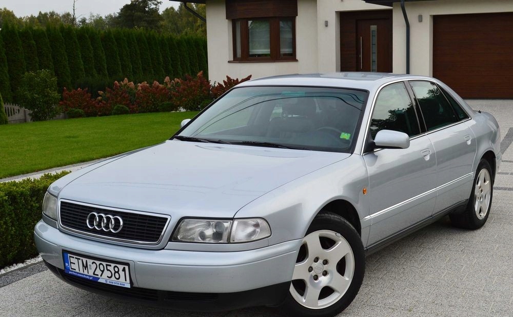 Audi A8 Audi A8 D2 Stan jak nowy Fabryczny l...