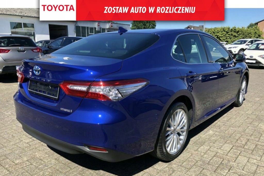 Toyota Camry 2.5 Hybrid 218KM Automat 'Executive