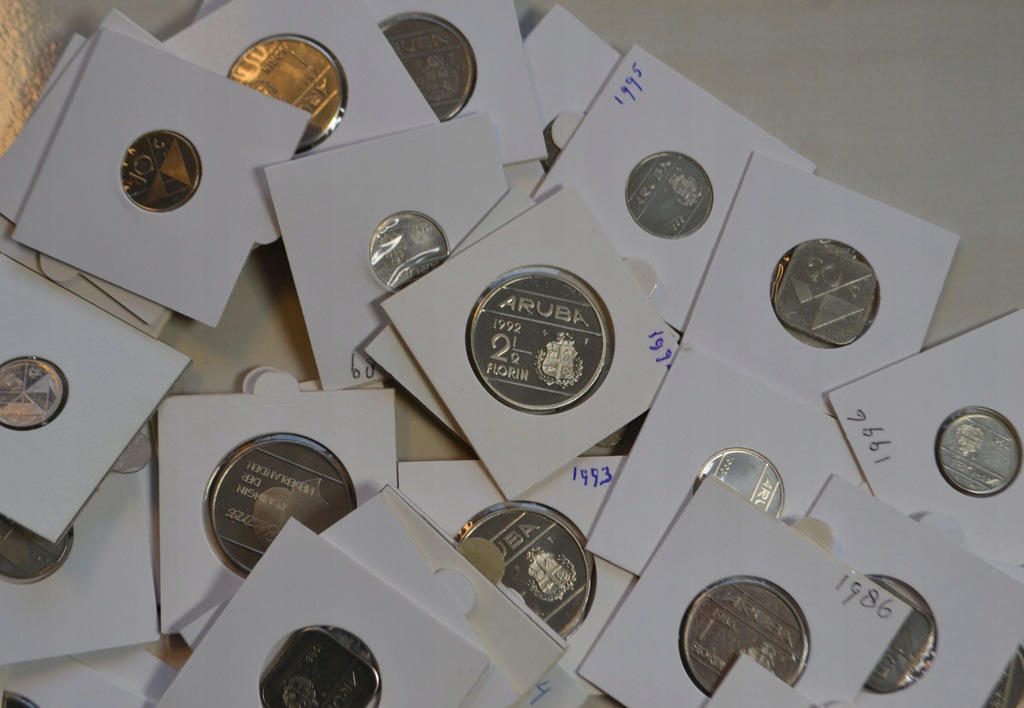 Aruba - miks - ciekawy zestaw - 60 monet
