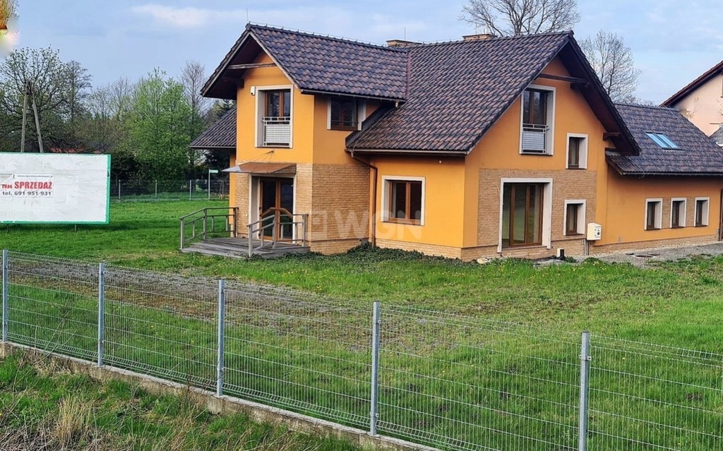 Dom, Skoczów, Skoczów (gm.), 240 m²