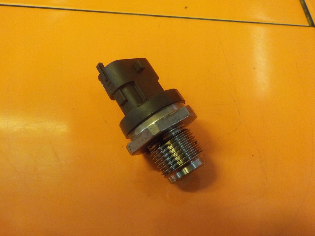 INSIGNIA ASTRA ZAFIRA 2.0 CDTI 13r 160 KM A20DTH czujnik paliwa 0281006158