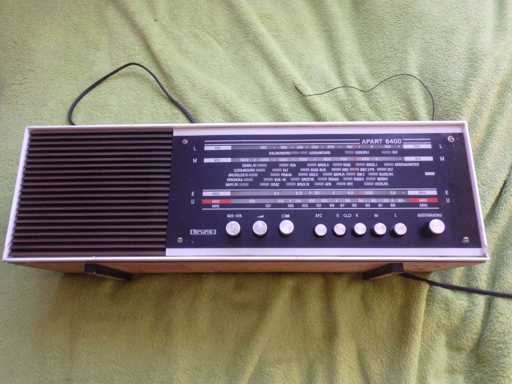 Retro radio Bruns Apart 6400 rok 1973 Niemcy