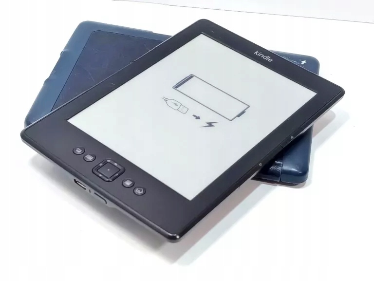 CZYTNIK EBOOK KINDLE D01100 CLASSIC CZARNY