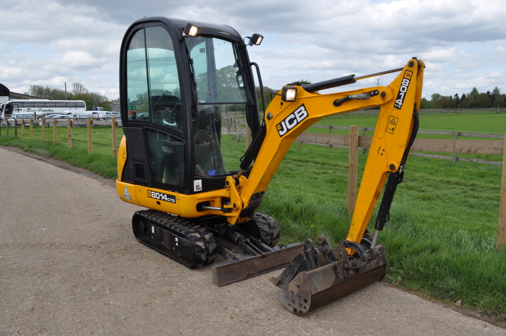 MINIKOPARKA JCB 8014 2015r. 723mtg 1.5t koparka - 7326966103