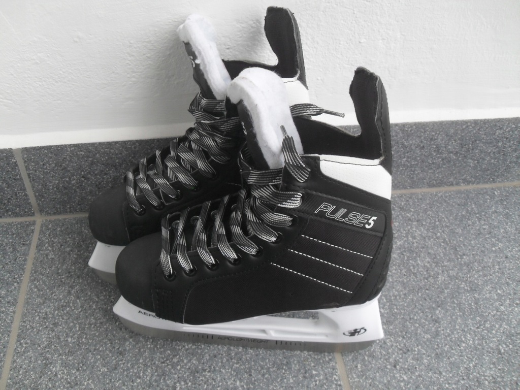 ŁYŻWY HOKEJOWE PUSLSE 5 AERO ROZM.36 Dł.wkładki 24cm
